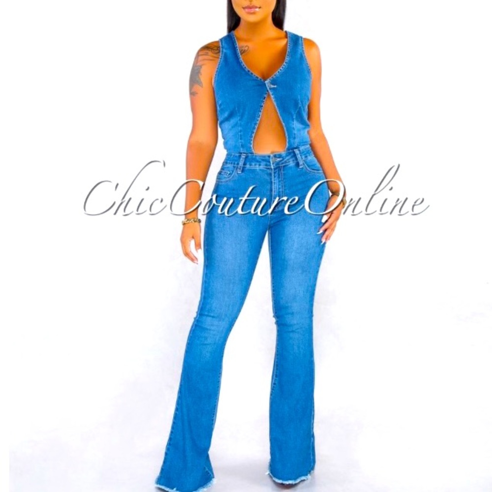 New super cute jumpsuit with stretch!